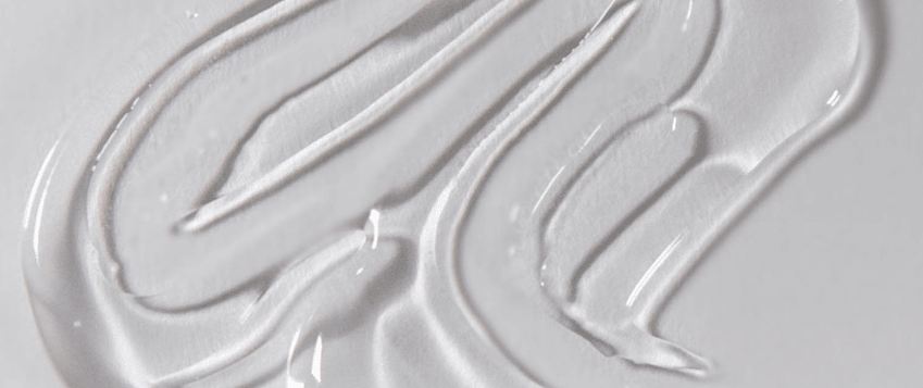 Comment soulager la peau stressée ou fatiguée grâce aux sérums adaptés