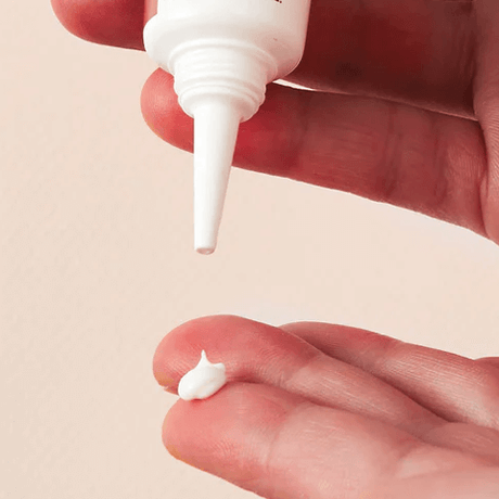 Microbiome cutané : comment rééquilibrer sa peau après les vacances ?